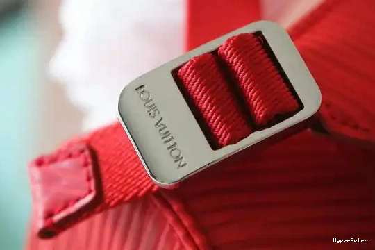 VUITTON MM CHRISTOPHER LOUIS 0518